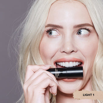 Tinted Blur Foundation Stick light 1